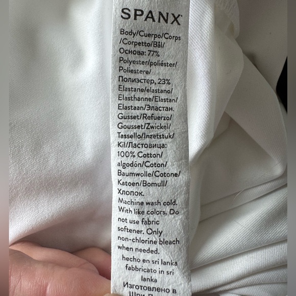 NWOT Spanx Suit Yourself White Long Sleeve Scoop Neck Bodysuit - Picture 6 of 7